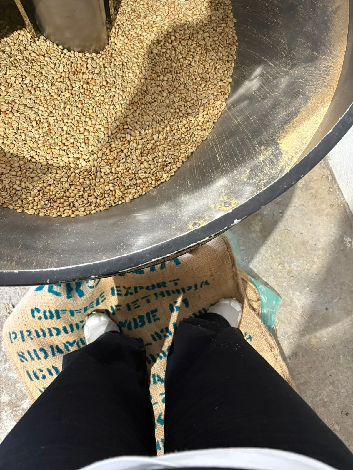 Entrepôt de café éthiopien — sacs de jute Guji et Sidamo